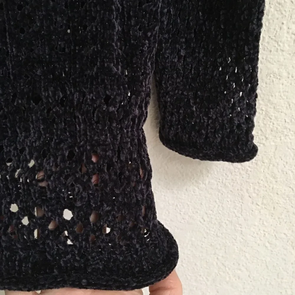 Christopher & Banks crew neck knit sweater S‎